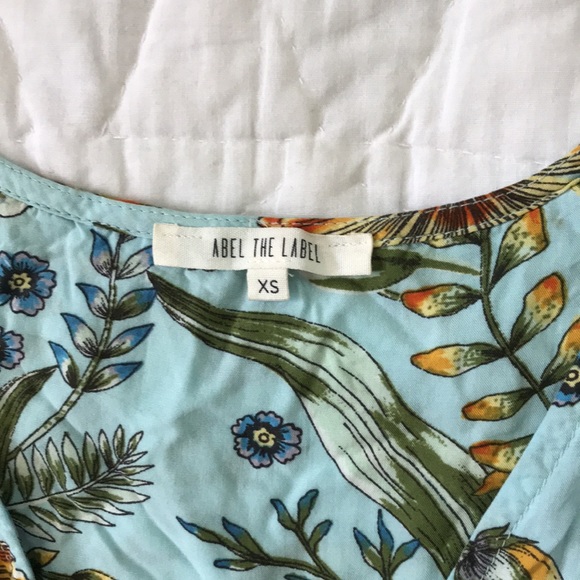 NWOT Summer Vacation Dress 🏝️ - Picture 5 of 5